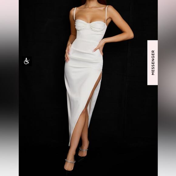 HOUSE OF CB 'Flora' Ivory Satin Corset Maxi Dress Size S-US - Picture 3 of 7